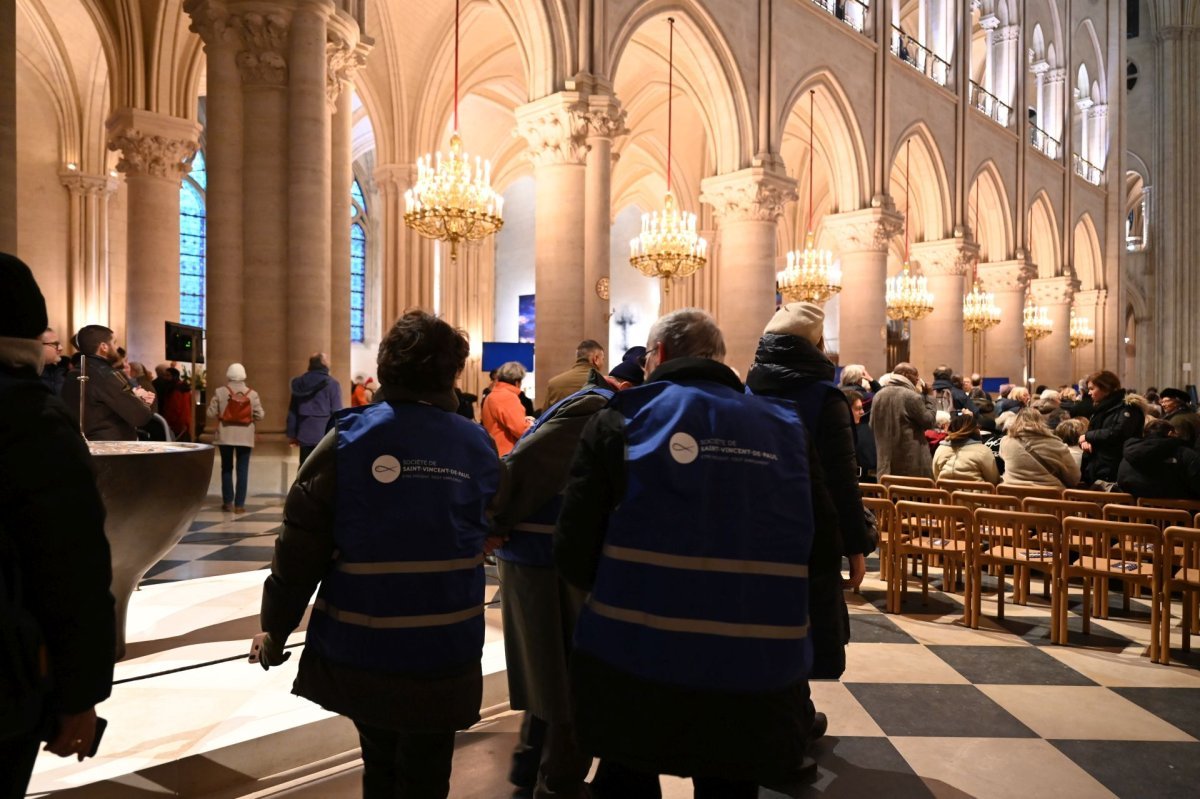 Messe en présence d'associations caritatives et ceux qu'elles (…). © Marie-Christine Bertin / Diocèse de Paris.