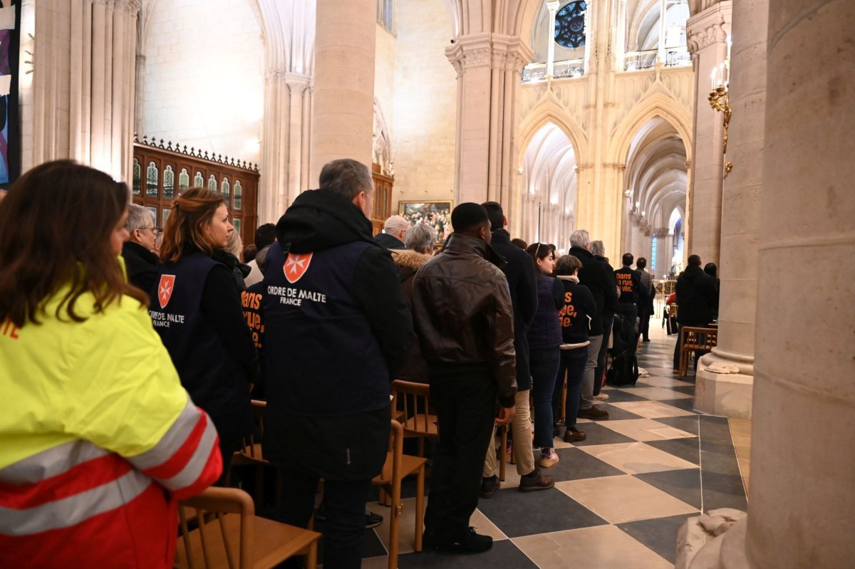 Messe en présence d'associations caritatives et ceux qu'elles (…). © Marie-Christine Bertin / Diocèse de Paris.