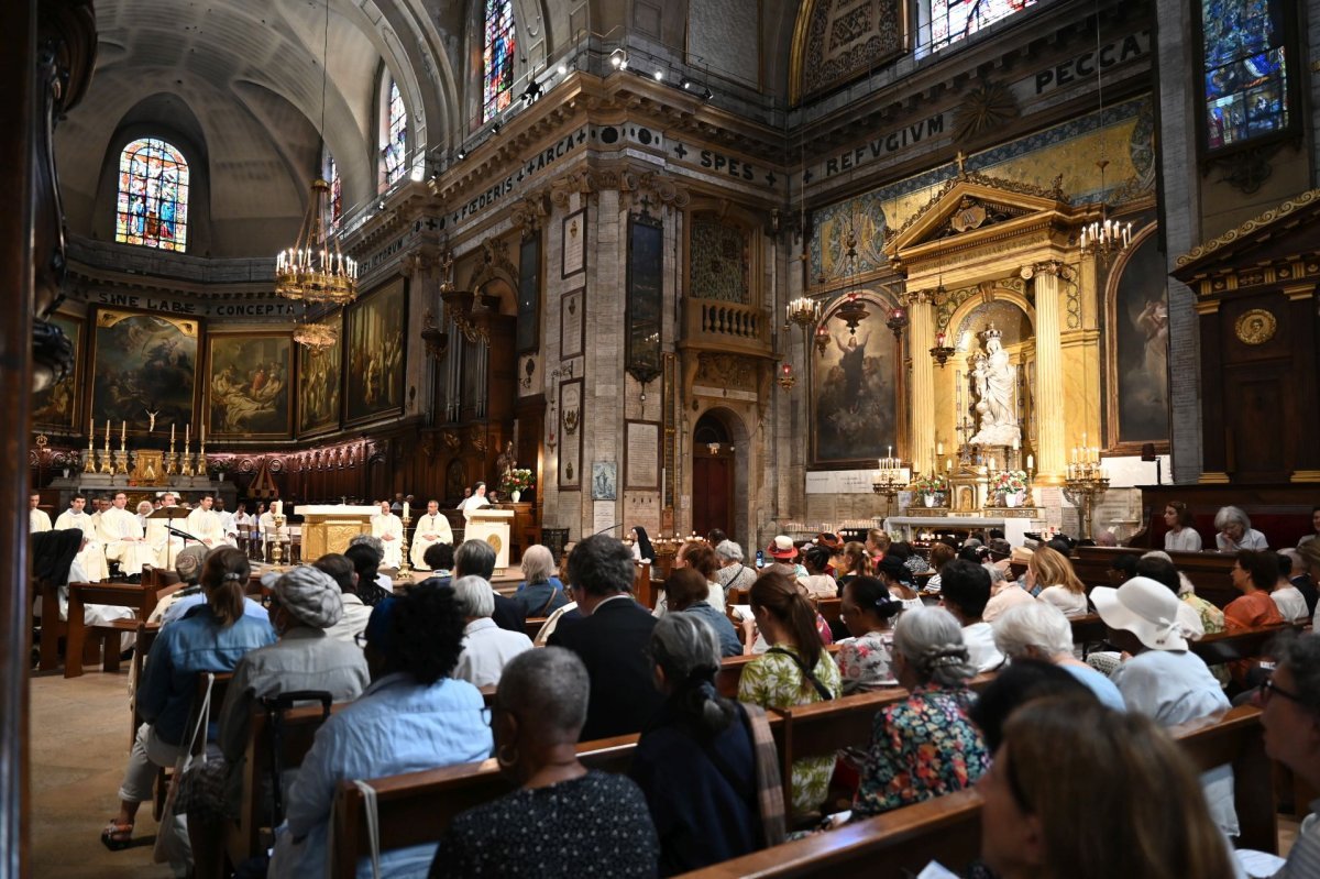 Messe des nouveaux prêtres à Notre-Dame des Victoires. © Marie-Christine Bertin / Diocèse de Paris.