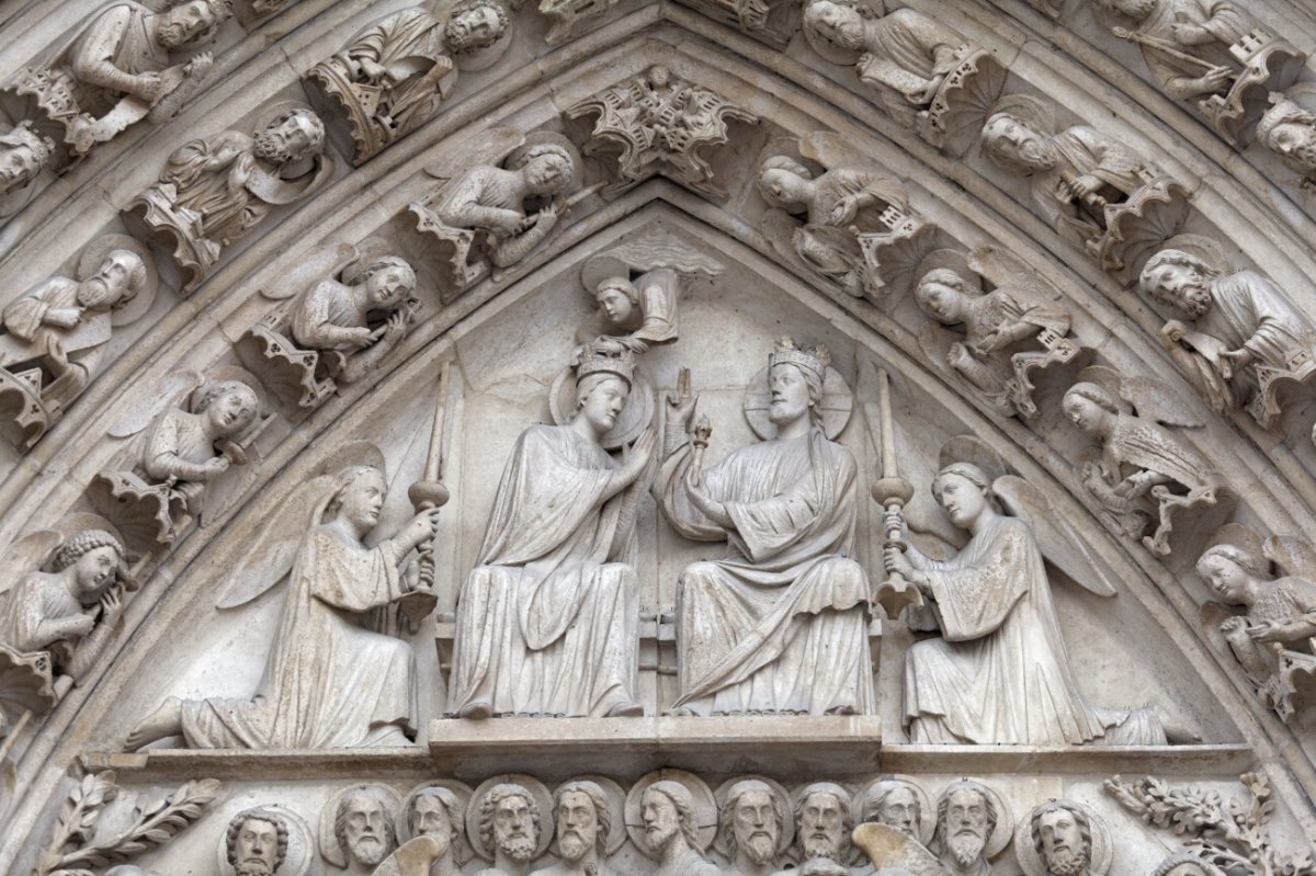 Portail de Notre-Dame de Paris. © Yannick Boschat.