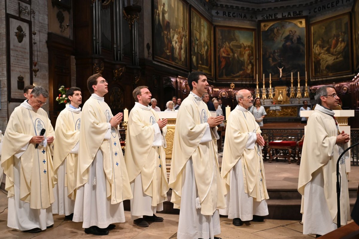 Messe des nouveaux prêtres à Notre-Dame des Victoires. © Marie-Christine Bertin / Diocèse de Paris.