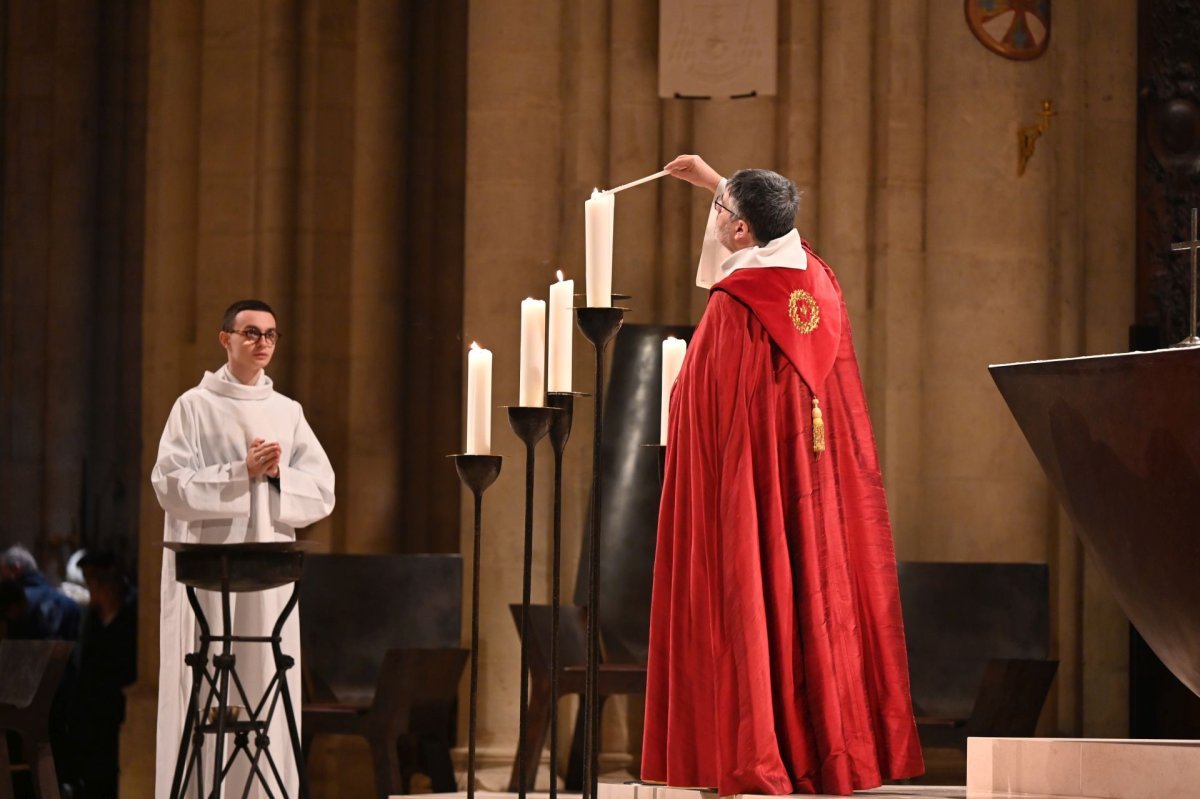 Vêpres du vendredi 13 décembre 2024 à Notre-Dame de Paris. © Marie-Christine Bertin / Diocèse de Paris.