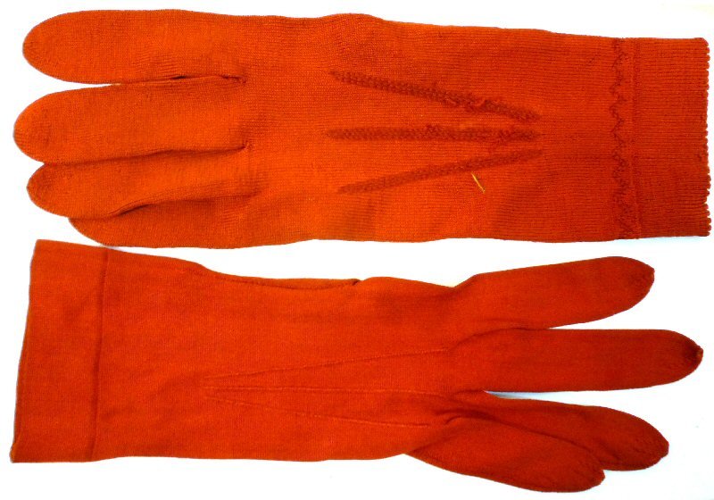 Gants de ville. © C. D. A. S..
