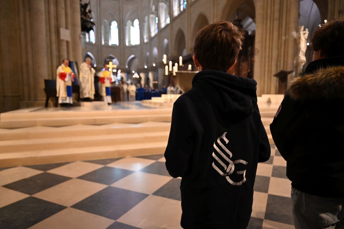 Messe de réouverture de Notre-Dame pour les collégiens et lycéens. © Marie-Christine Bertin / Diocèse de Paris.