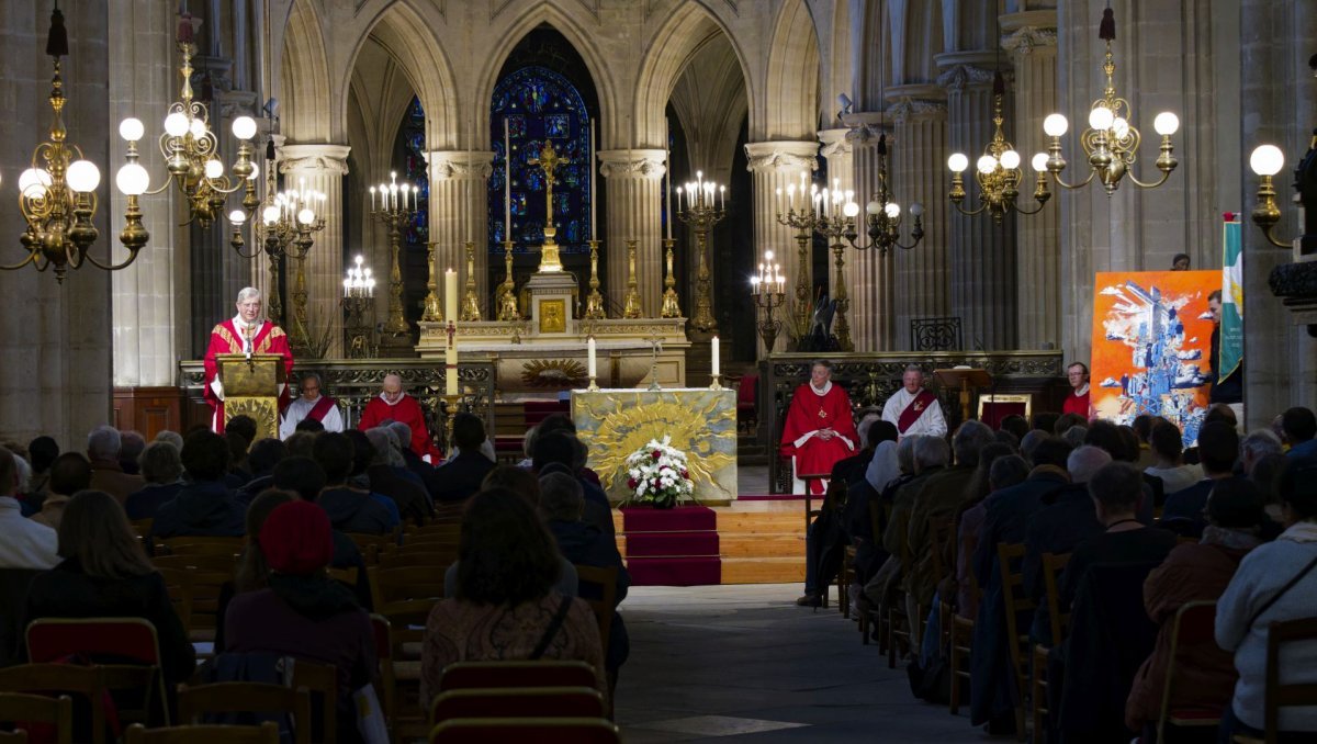 Mémoire des 50 martyrs de l'apostolat à Saint-Germain l'Auxerrois. © Yannick Boschat / Diocèse de Paris.