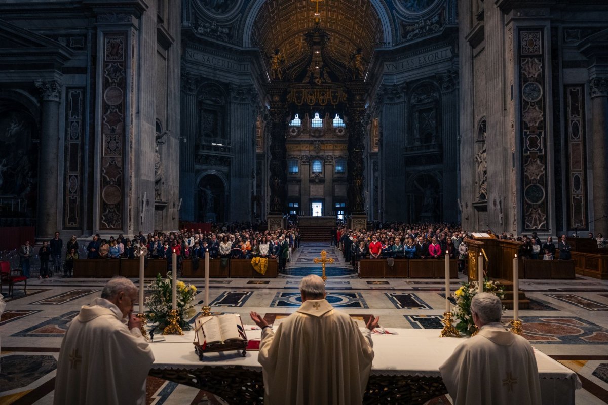 Pèlerinage jubilaire à Rome - 27 février. Basilique Saint-Pierre. © Liam Hoarau / Diocèse de Paris.