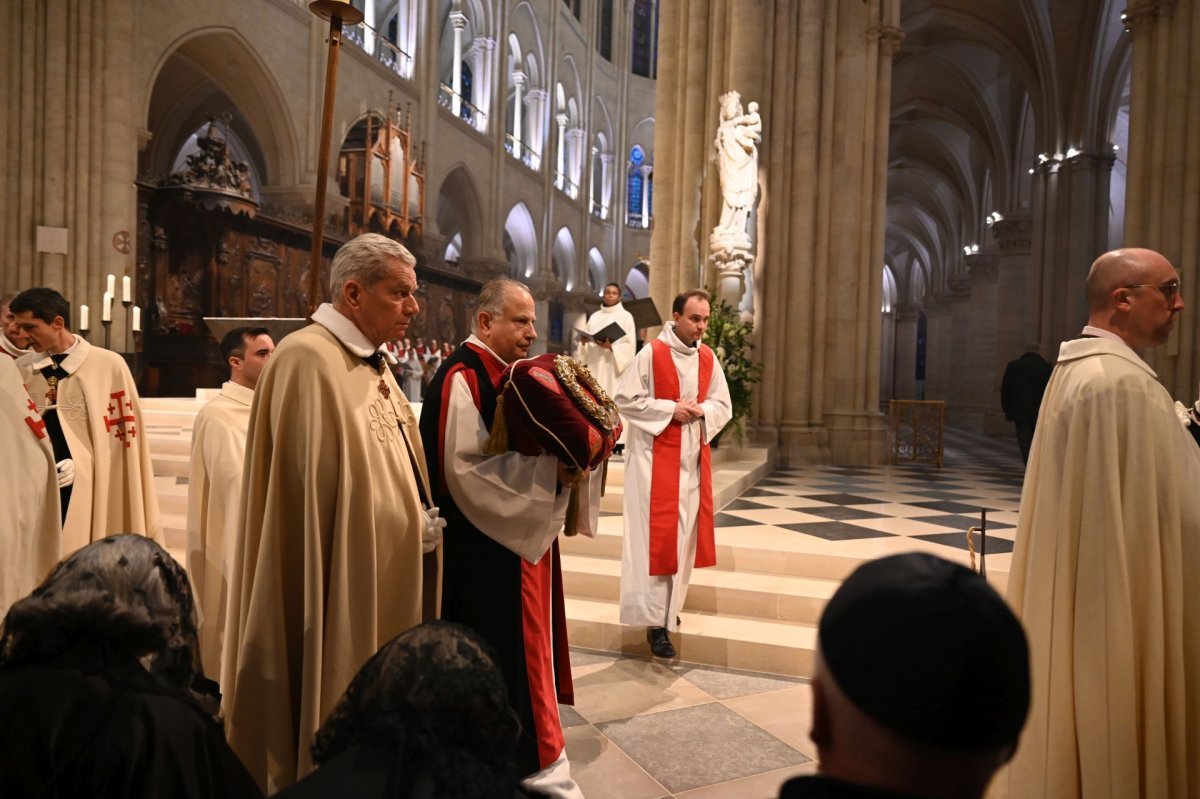Retour de la Couronne d'épines à Notre-Dame de Paris. © Marie-Christine Bertin / Diocèse de Paris.