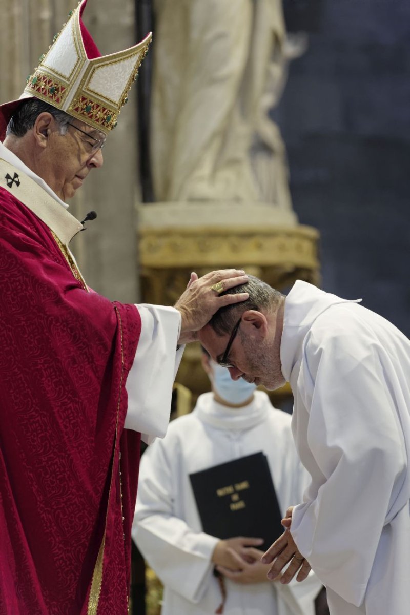 Ordinations des diacres permanents 2021. © Yannick Boschat / Diocèse de Paris.