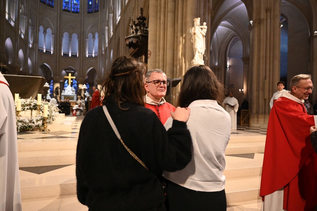 Confirmation des adultes en décembre 2025. © Marie-Christine Bertin / Diocèse de Paris.