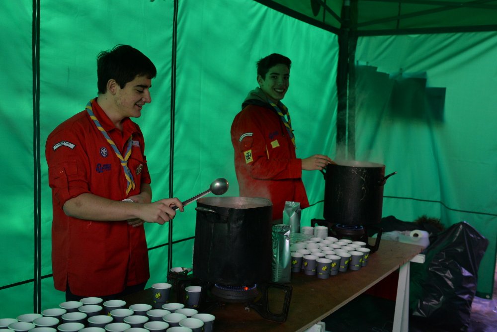 Rassemblement des sixièmes 2017 - chocolat chaud à Notre-Dame 1. © Marie-Christine Bertin/Diocèse de Paris.