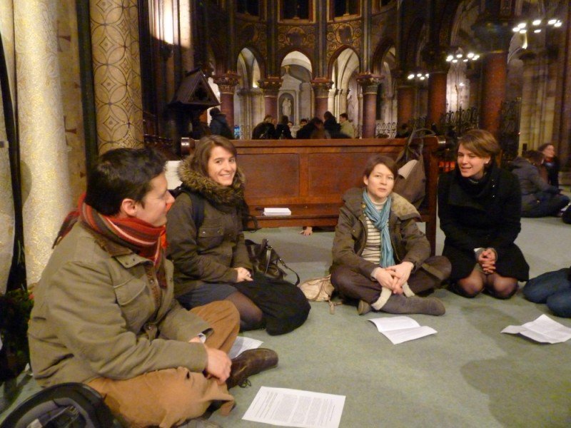Janvier 2010 : Ecole du Verbe Eternel et Nouveau - EVEN. 800 jeunes de 18-30 ans suivent la formation Even dans 8 paroisses parisiennes – principalement à Saint-Germain des Prés. 