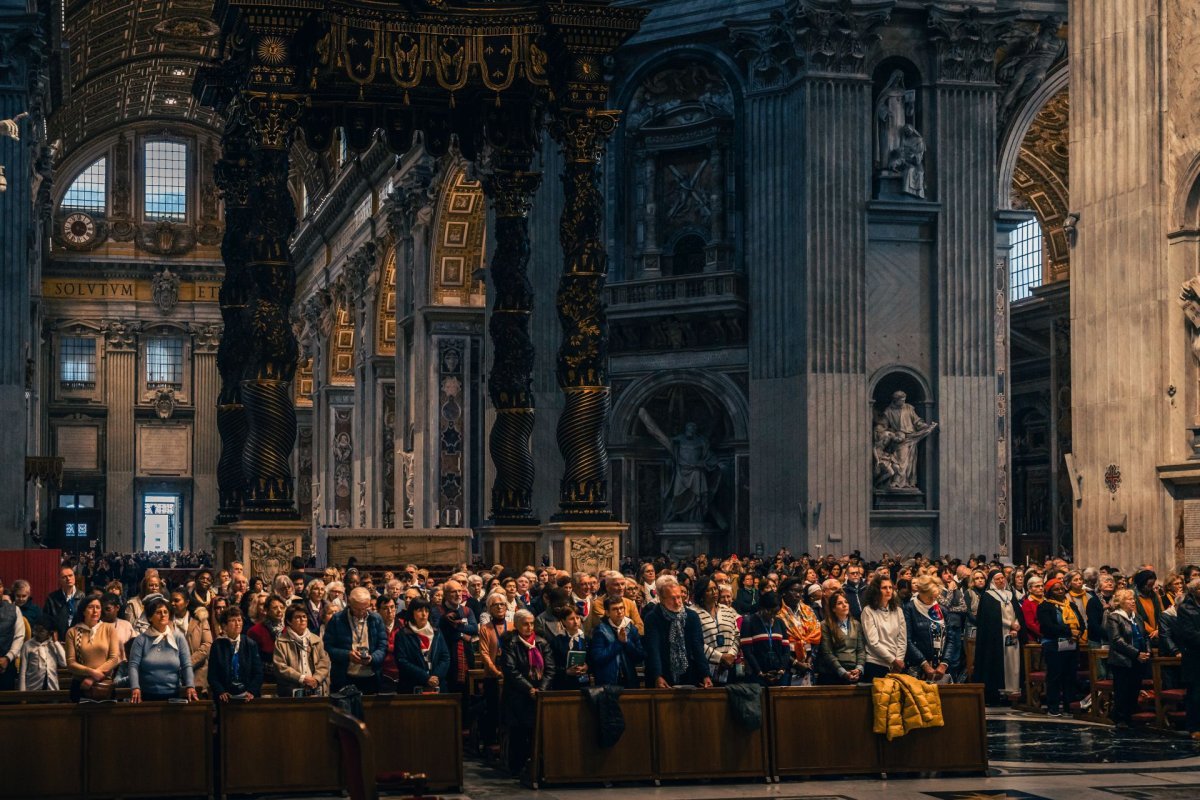 Pèlerinage jubilaire à Rome - 27 février. Basilique Saint-Pierre. © Liam Hoarau / Diocèse de Paris.