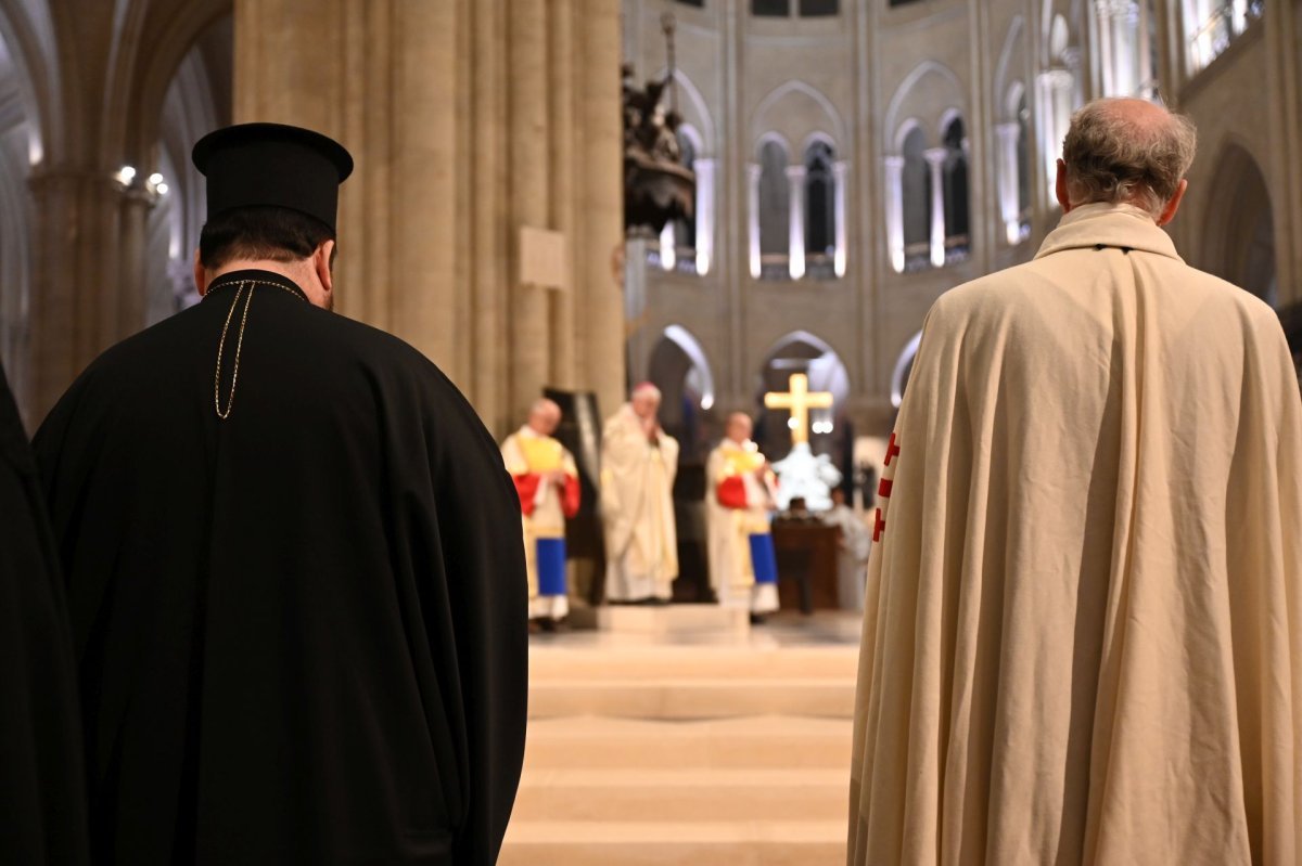 Messe du soir du vendredi 13 décembre 2024 à Notre-Dame de Paris. © Marie-Christine Bertin / Diocèse de Paris.