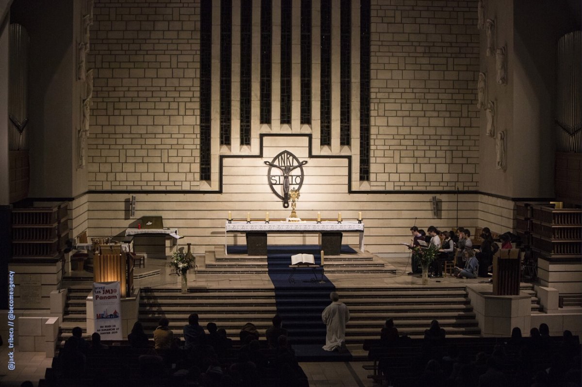 Catéchèse à Notre-Dame de Grâce de Passy (16e). © @jack_tribeca // @becomeagency.