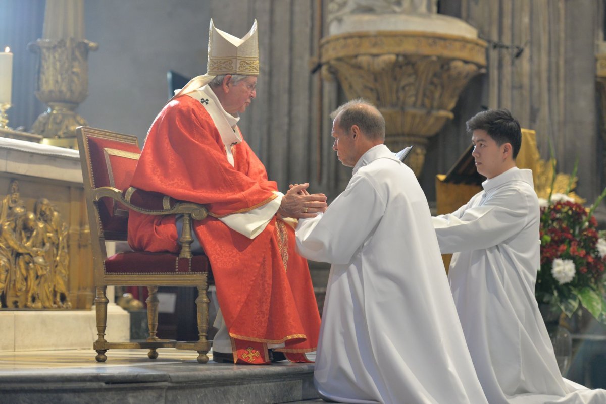Ordinations des diacres permanents 2022. © Marie-Christine Bertin / Diocèse de Paris.