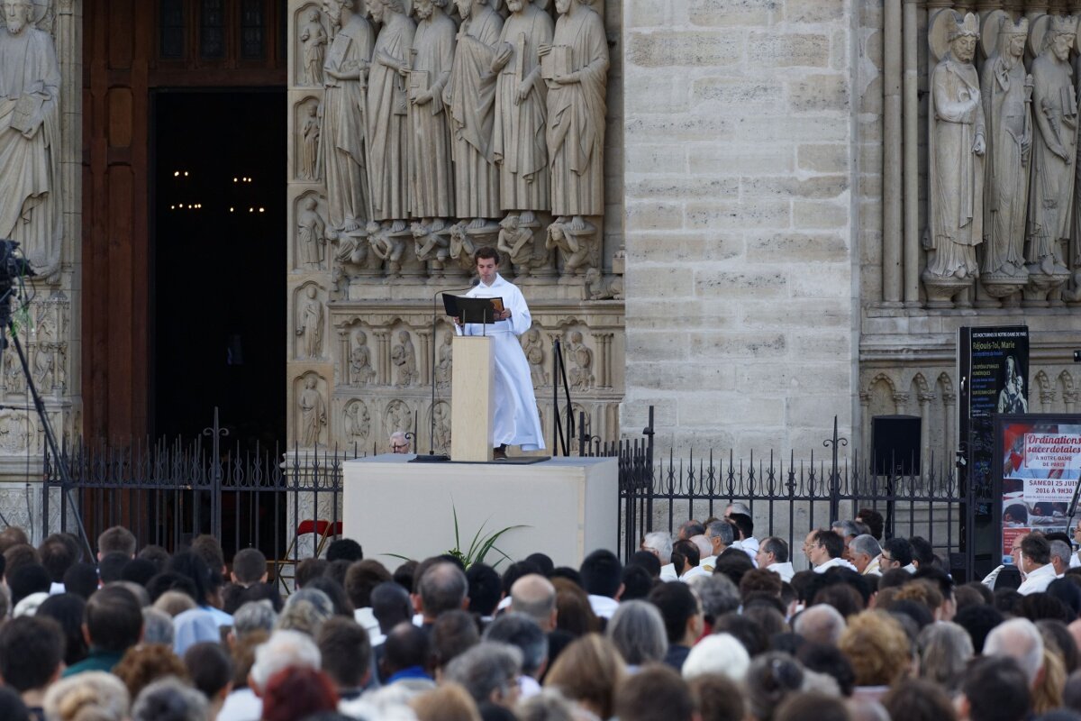 Liturgie de la Parole. © Yannick Boschat / Diocèse de Paris.