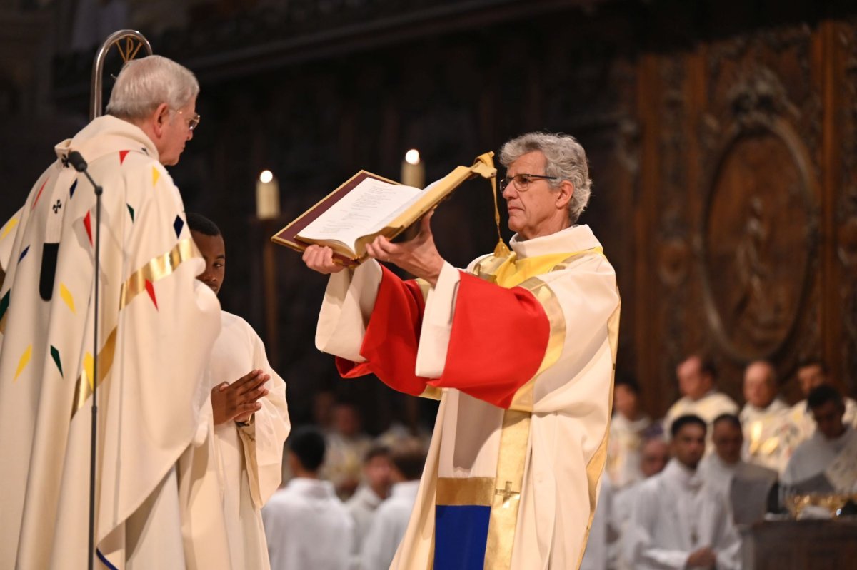 Ordinations des diacres permanents 2025. © Marie-Christine Bertin / Diocese de Paris.